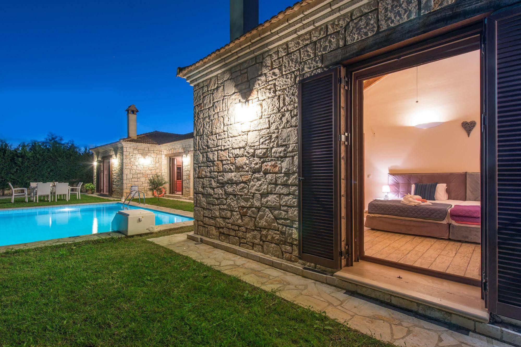 Astarte Villas - Kyveli Villa Vanato Exterior photo